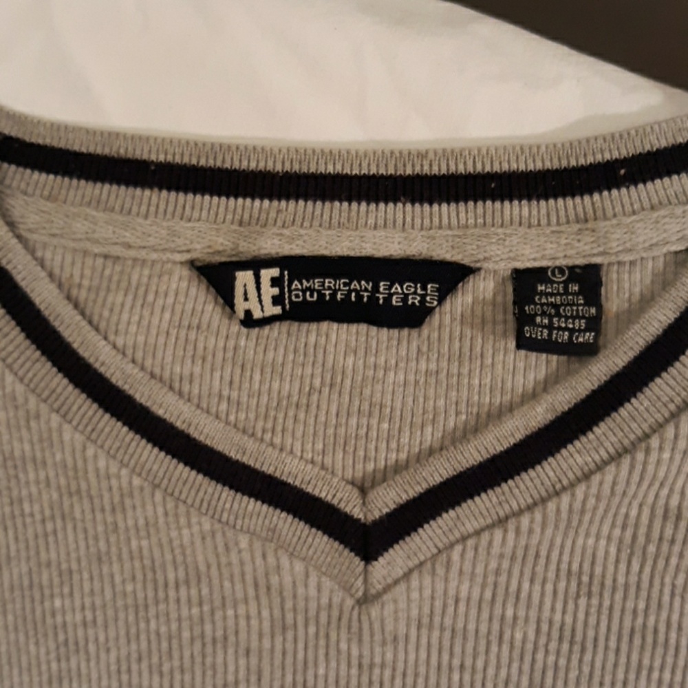 Mens , size L, American Eagle shirt
